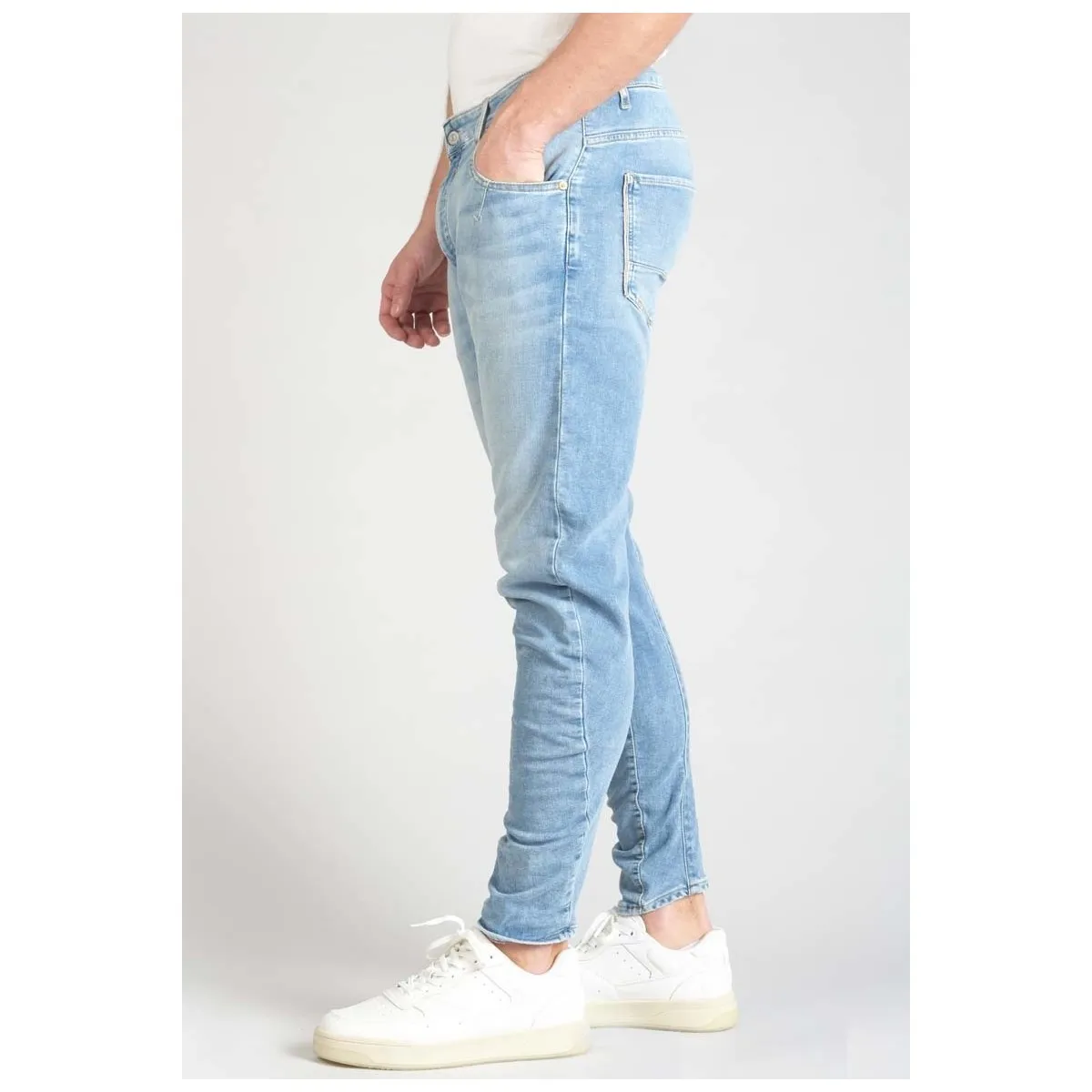 Jeans tapered , largo 34