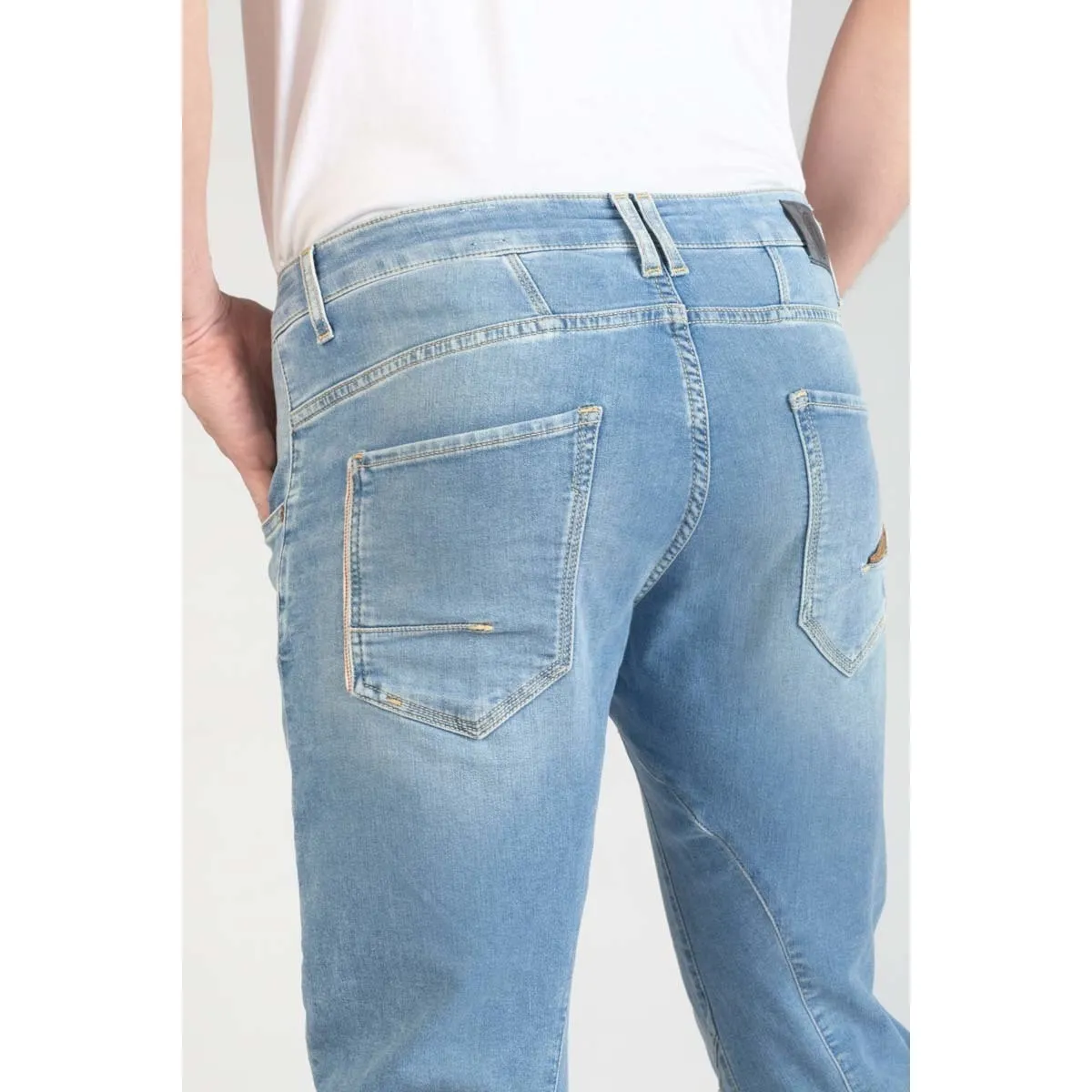 Jeans tapered , largo 34