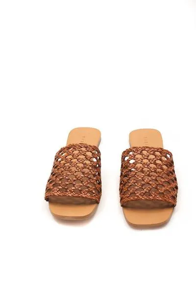 sandalia tiziana plana trenza cuero 