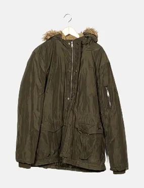 Tex Parka verde caqui detalle capucha pelo